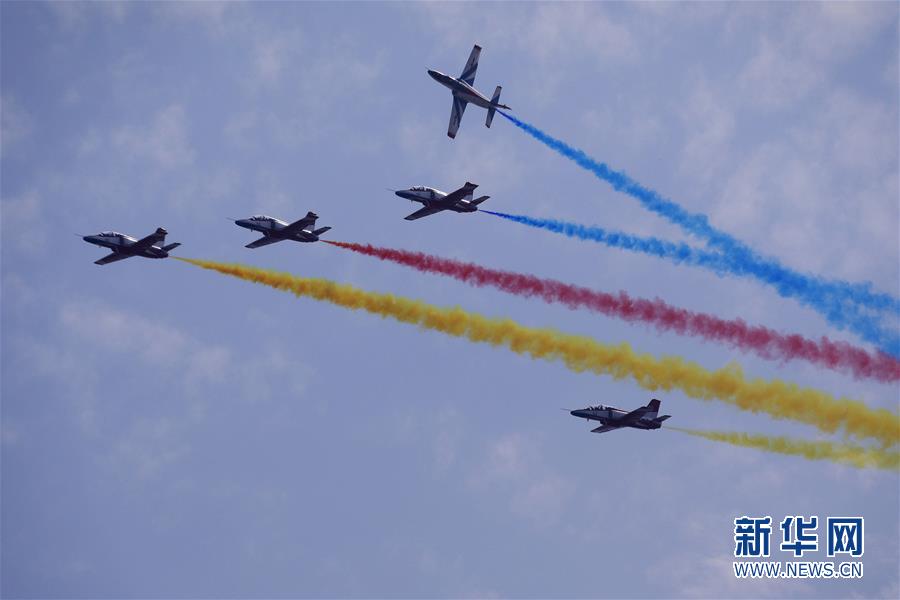 （图文互动）（9）军事专家详解中国航展空军装备四大看点