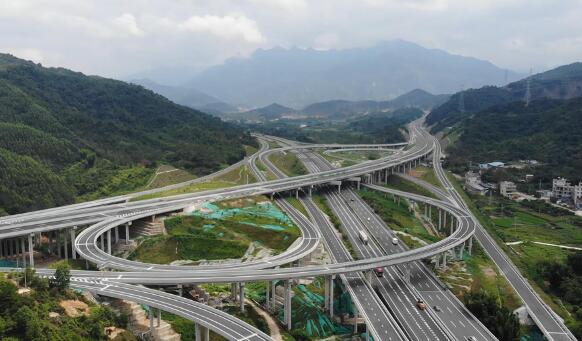 沿着高速看中国丨惠清高速：高速开辟旅游新通道 沿途好风光